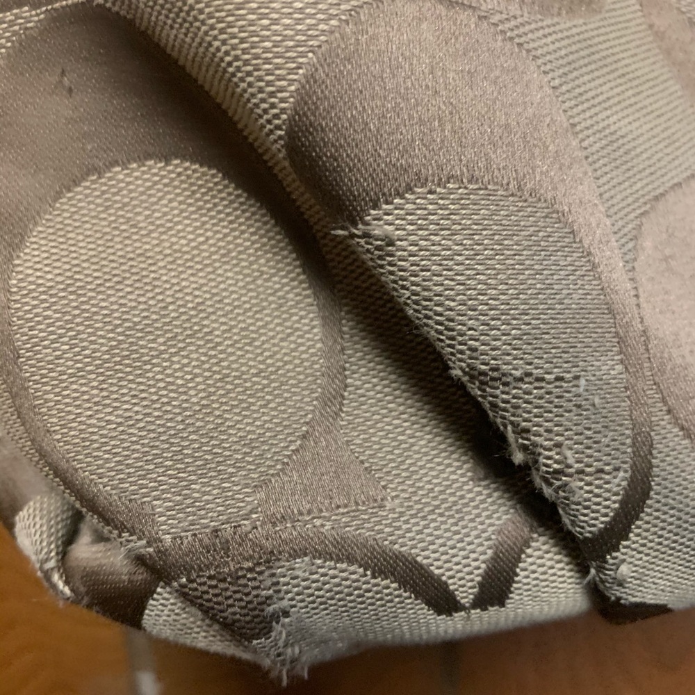 Coach - Picture 2 of 3